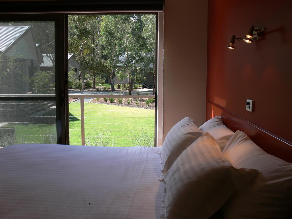 ดีลักซ์ ริเวอร์สปา อพาร์ตเมนต์ Hotel โมอามา ภายนอก รูปภาพ